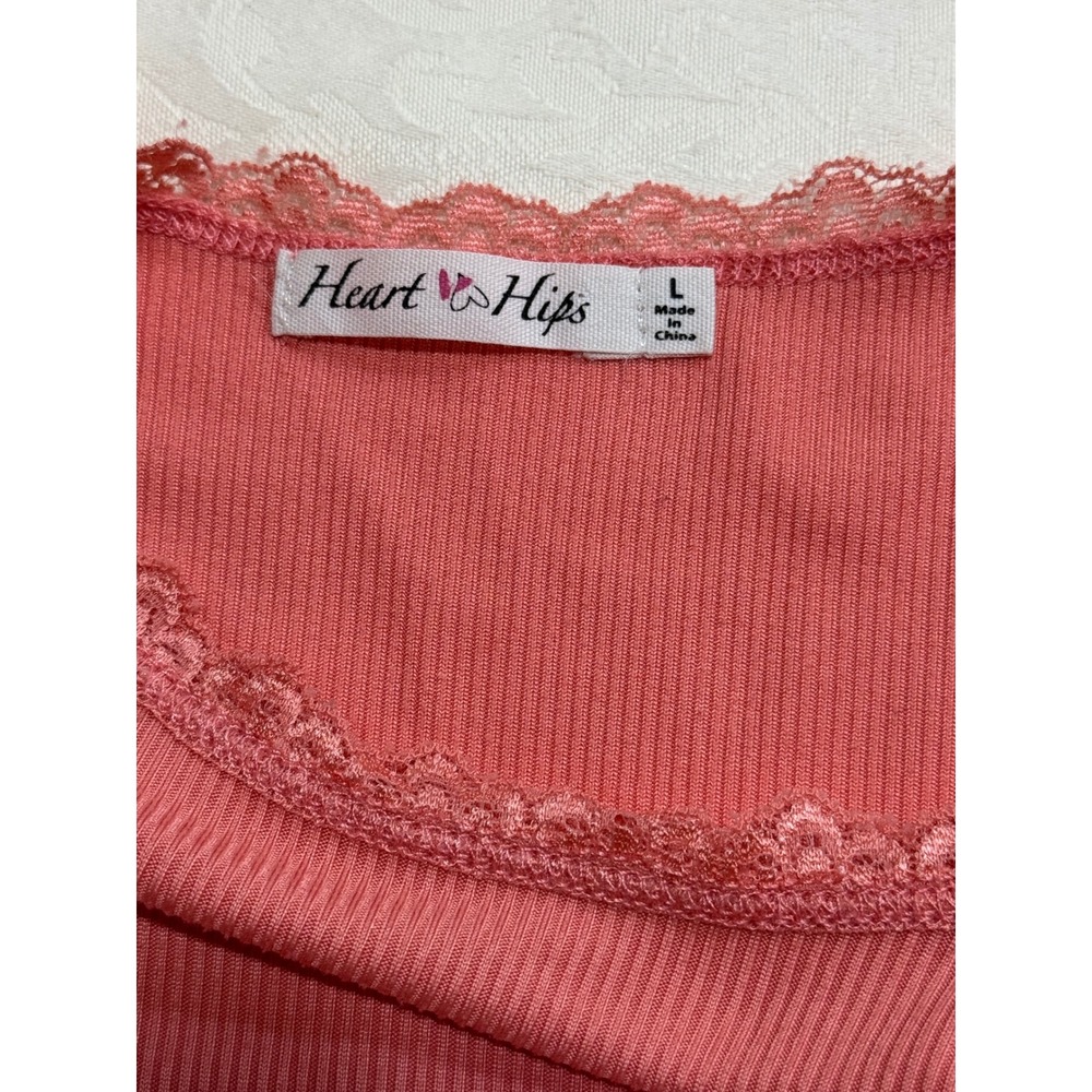 Heart &‎ Hips Tank Top Womens Large Coral Pink Lace Trim Ribbed Y2K Romantic - Picture 3 of 7